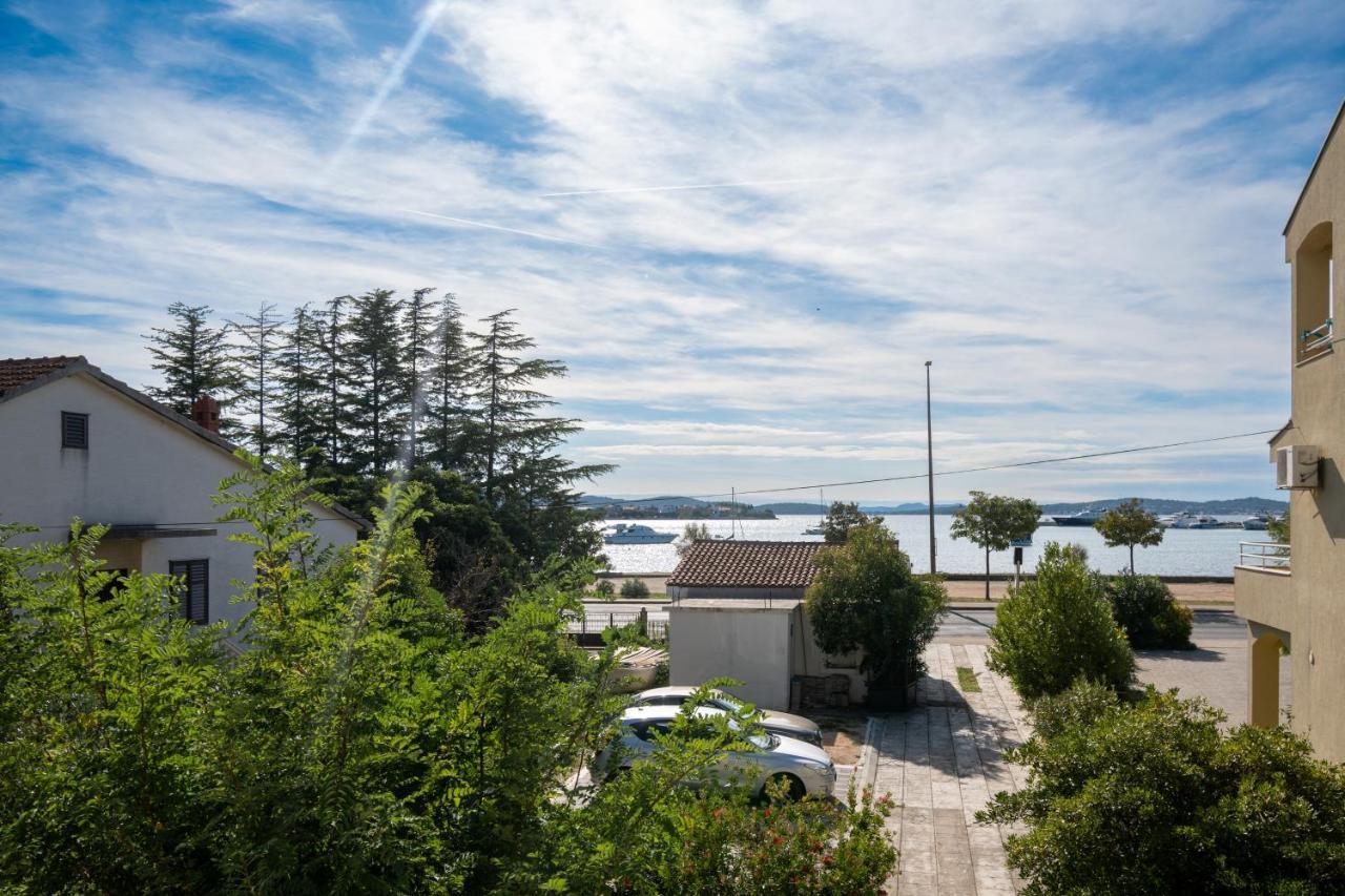 Apartments By The Sea Sukosan, Zadar - 5863 Exterior foto